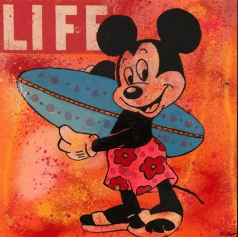 Mickey surf