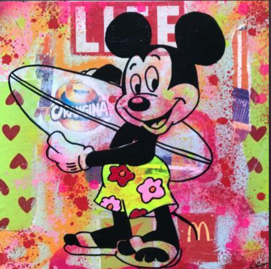 Mickey surf